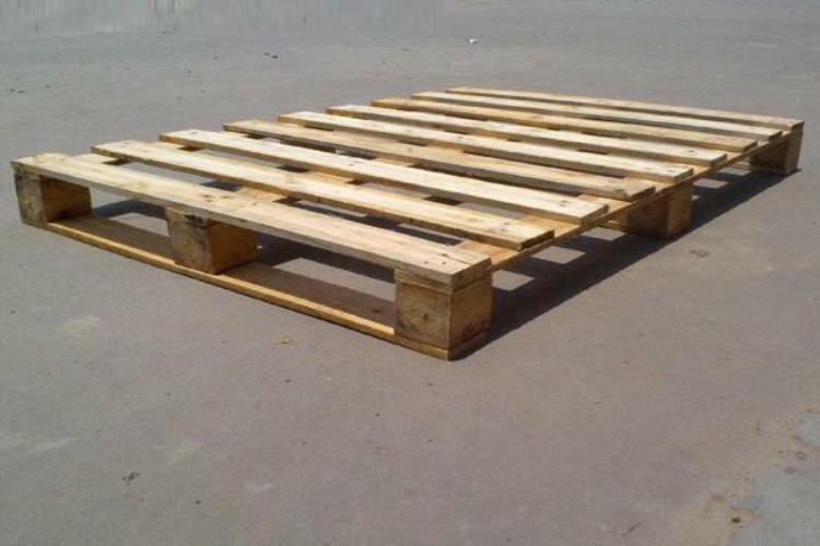該怎樣合理選購木托盤? 該怎樣合理選購木托盤?