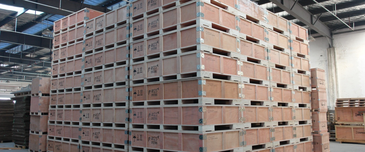 圍板箱廠家告訴你危險(xiǎn)品包裝運(yùn)輸中要注意哪些問題? 圍板箱廠家告訴你危險(xiǎn)品包裝運(yùn)輸中要注意哪些問題?